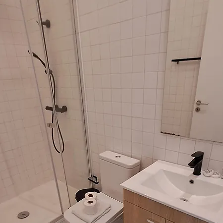 Serafina 2nd Floor 2br With Swimingpool Apartment